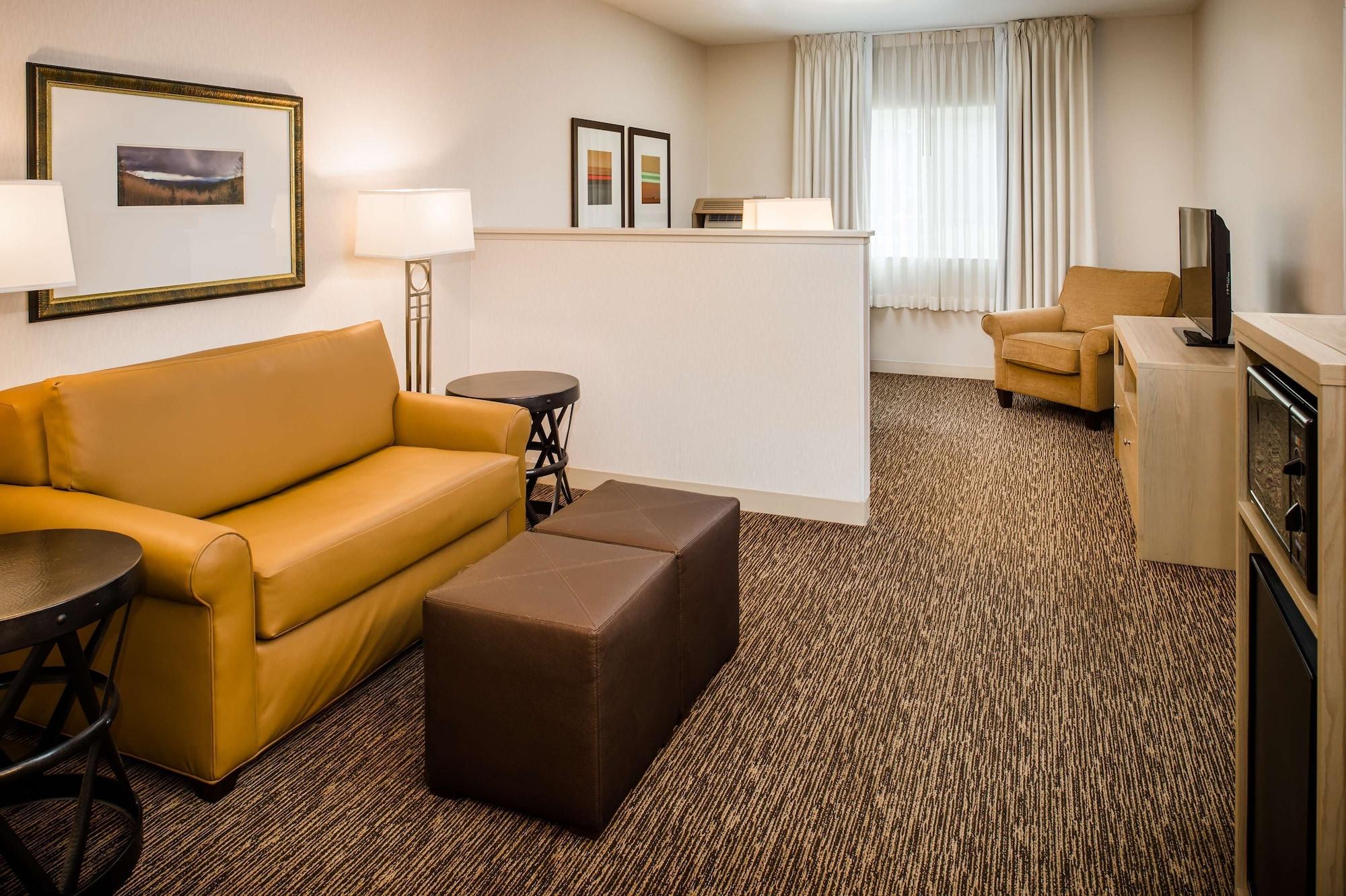 Hotel Doubletree By Hilton Olympia Exterior foto